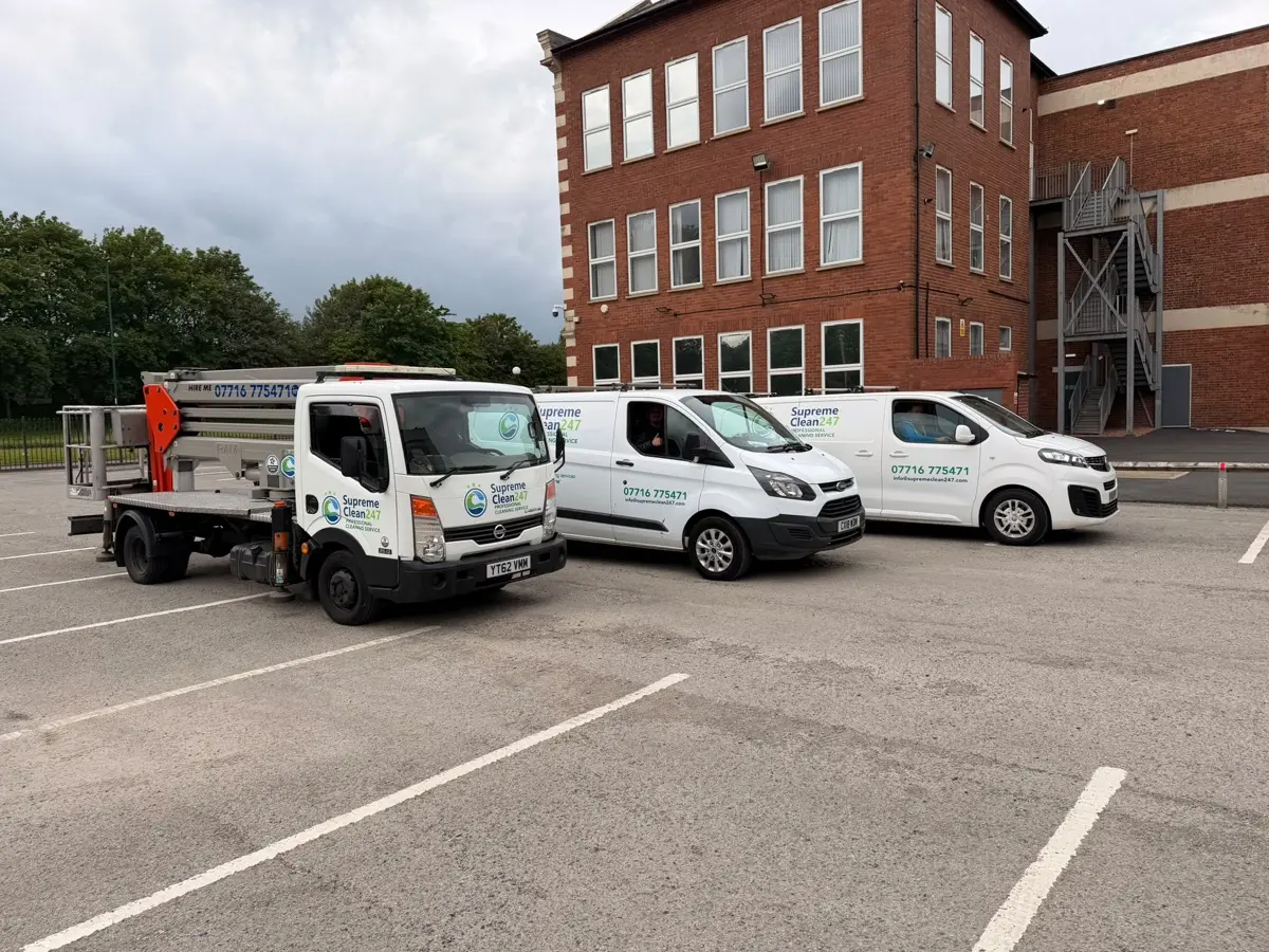 Supreme Clean fleet with the 22-metre van-mounted cherry picker
